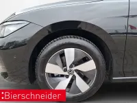 Używany VW Passat Pro 150 KM (110 kW) 2025 Czarny Kombi