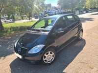 Gebraucht Mercedes A160 Elegance 95 PS (69 kW) 2012 Schwarz Limousine
