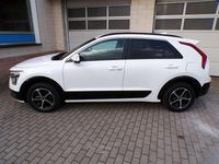 Gebraucht Kia Niro 129 PS (94 kW) 2024 Clear white SUV