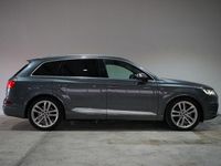 Gebraucht Audi SQ7 Sport 435 PS (319 kW) 2018 Daytonagrau SUV