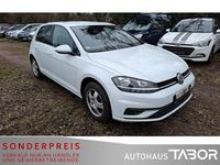 Gebraucht VW Golf VII 86 PS (63 kW) 2018 Pure white Limousine