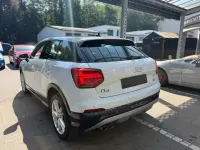 Gebraucht Audi Q2 S-Line 150 PS (110 kW) 2019 Gletscherweiß metallic SUV