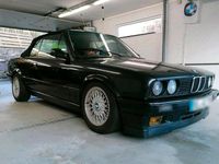 Gebraucht BMW 325 Cabriolet 170 PS (125 kW) 1991 Schwarz Cabrio