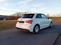 Gebraucht Audi A1 Ambition 122 PS (89 kW) 2011 Weiß Kleinwagen
