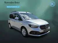 Gebraucht Mercedes T180 Progressive 116 PS (85 kW) 2025 Helvinsilber Van / Kleinbus