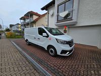 Second-hand Renault Trafic 150 CP (110 kW) 2023 Alb Monovolum