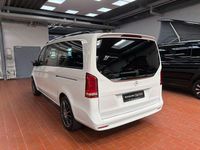 Gebraucht Mercedes V300 237 PS (174 kW) 2024 Weiß Van / Kleinbus