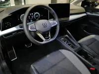 Neu VW Golf VIII 150 PS (110 kW) 2026 Delfingrau metallic Limousine