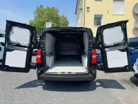 Gebraucht Peugeot Expert 150 PS (110 kW) 2022 Noir perla nera Van