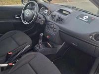 Gebraucht Renault Clio III 75 PS (55 kW) 2010 Kleinwagen
