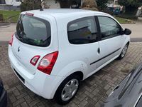 Gebraucht Renault Twingo Expression 75 PS (55 kW) 2014 Weiß Kleinwagen