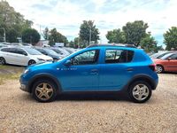 Gebraucht Dacia Sandero Stepway Ambiance 90 PS (66 kW) 2014 Blau sky Limousine