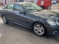 Gebraucht Mercedes E200 Avantgarde 184 PS (135 kW) 2010 Grau Limousine