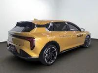 Neu Kia K4 GT-Line 179 PS (131 kW) 2026 Gelb Limousine