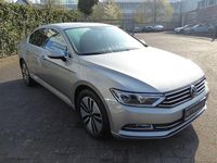 Gebraucht VW Passat Comfortline 150 PS (110 kW) 2017 Silber Limousine