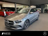 Gebraucht Mercedes B200 150 PS (110 kW) 2025 Grau Kleinwagen
