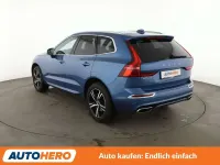Gebraucht Volvo XC60 R-Design 190 PS (139 kW) 2019 Bursting blue SUV