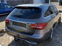 Gebraucht Mercedes C220 170 PS (125 kW) 2017 Grau Kombi