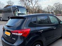 Gebraucht Hyundai ix20 Classic 90 PS (66 kW) 2011 Schwarz Kleinwagen