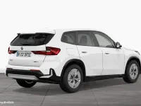 Gebraucht BMW iX1 Performance 230 kW (313 PS) 2023 Weiß SUV