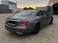 Gebraucht Mercedes E350 Avantgarde 258 PS (189 kW) 2018 Grau Limousine