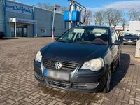 Gebraucht VW Polo 70 PS (51 kW) 2005 Grau Kleinwagen