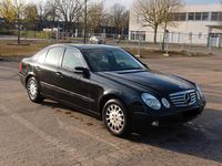 Gebraucht Mercedes E200 122 PS (89 kW) 2005 Schwarz Limousine