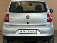 Gebraucht VW Fox 75 PS (55 kW) 2005 Silber Kleinwagen