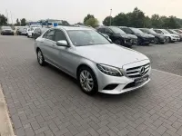 Gebraucht Mercedes C180 156 PS (114 kW) 2019 Silber Limousine