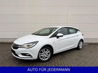 Gebraucht Opel Astra Edition 110 PS (80 kW) 2019 Weiß Limousine