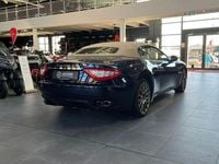 Gebraucht Maserati GranCabrio 439 PS (322 kW) 2011 Blau Cabrio