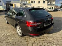Gebraucht Skoda Superb Ambition 190 PS (139 kW) 2018 Schwarz Kombi