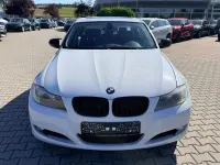Gebraucht BMW 320 Sport Line 184 PS (135 kW) 2011 Weiß Limousine
