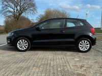 Gebraucht VW Polo 90 PS (66 kW) 2014 Schwarz Kleinwagen