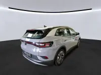 Gebraucht VW ID.4 Pure 125 kW (170 PS) 2023 Mondsteingrau schwarz SUV