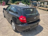 Gebraucht BMW 116 Advantage 122 PS (89 kW) 2011 Schwarz Kleinwagen