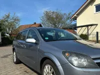 Gebraucht Opel Astra 105 PS (77 kW) 2006 Silber Kombi