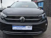 Gebraucht VW Taigo Life 110 PS (80 kW) 2023 Schwarz (deep black perleffekt) SUV