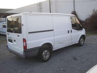 Gebraucht Ford Tourneo 101 PS (74 kW) 2013 Frostweiß Van / Kleinbus