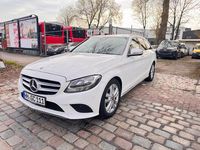 Gebraucht Mercedes C220 194 PS (142 kW) 2019 Weiß Kombi