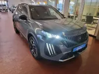 Gebraucht Peugeot 2008 Allure 101 PS (74 kW) 2024 Grau/typ aussenverkleidung met SUV