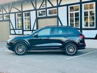 Second-hand Porsche Cayenne Platinum Edition 262 CP (192 kW) 2017 Negru SUV
