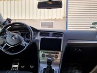 Gebraucht VW Golf VII Edition 150 PS (110 kW) 2015 Weiß Limousine