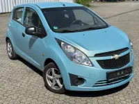 Second-hand Chevrolet Spark 68 CP (50 kW) 2010 Albastru Hatchback