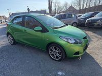 Gebraucht Mazda 2 Independence 75 PS (55 kW) 2009 Grün Kleinwagen