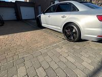 Gebraucht Audi A4 Ambiente 190 PS (139 kW) 2016 Silber Limousine