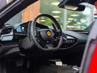 Second-hand Ferrari SF90 999 CP (734 kW) 2022 Roșu Coupe