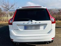 Gebraucht Volvo XC60 Summum 190 PS (139 kW) 2015 Weiß SUV