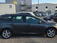Gebraucht Ford Focus Business Edition 125 PS (91 kW) 2017 Grau Kombi