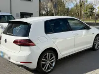 Gebraucht VW Golf VII R-line 150 PS (110 kW) 2019 Weiß Limousine